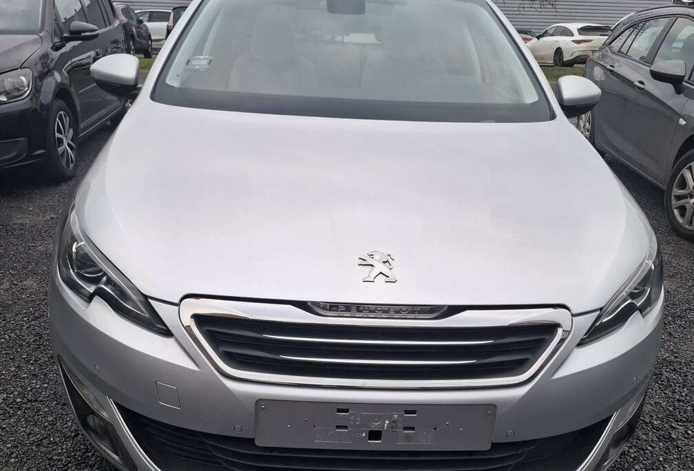 Peugeot SW BlueHDi 120 EAT6 Stop & Start Active