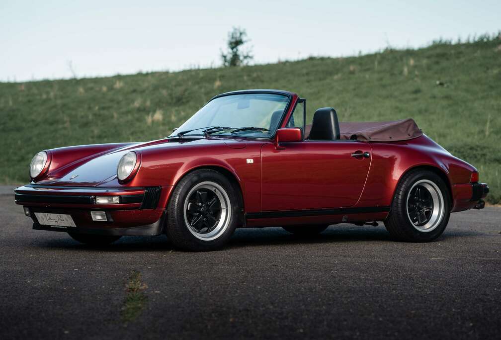 Porsche Carrera Cabriolet - Granatrot Metallic