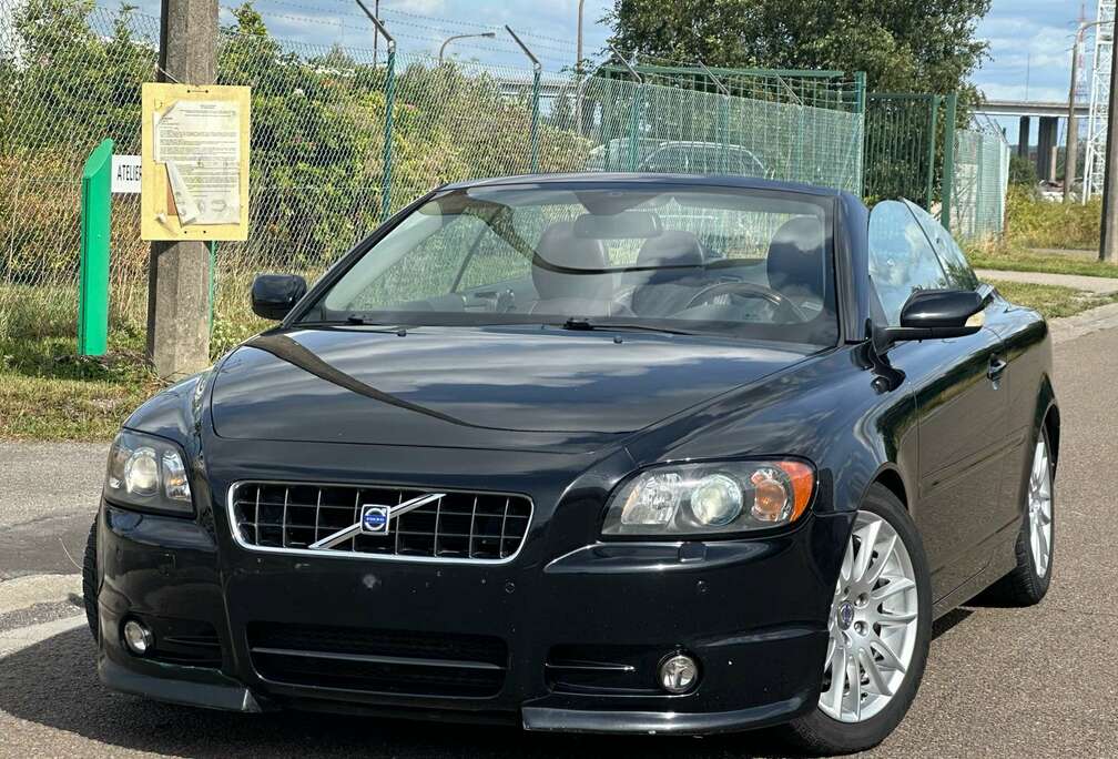 Volvo Cabrio 2.4 Turbo D5 BOITE AUTO//CUIR//CLIM