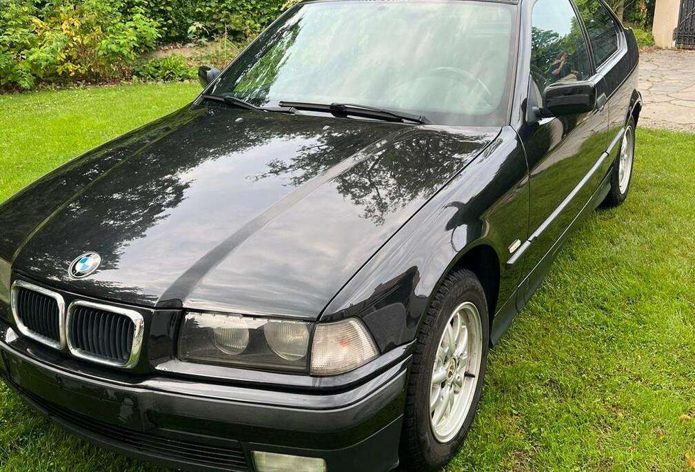 BMW 316i Super Pack