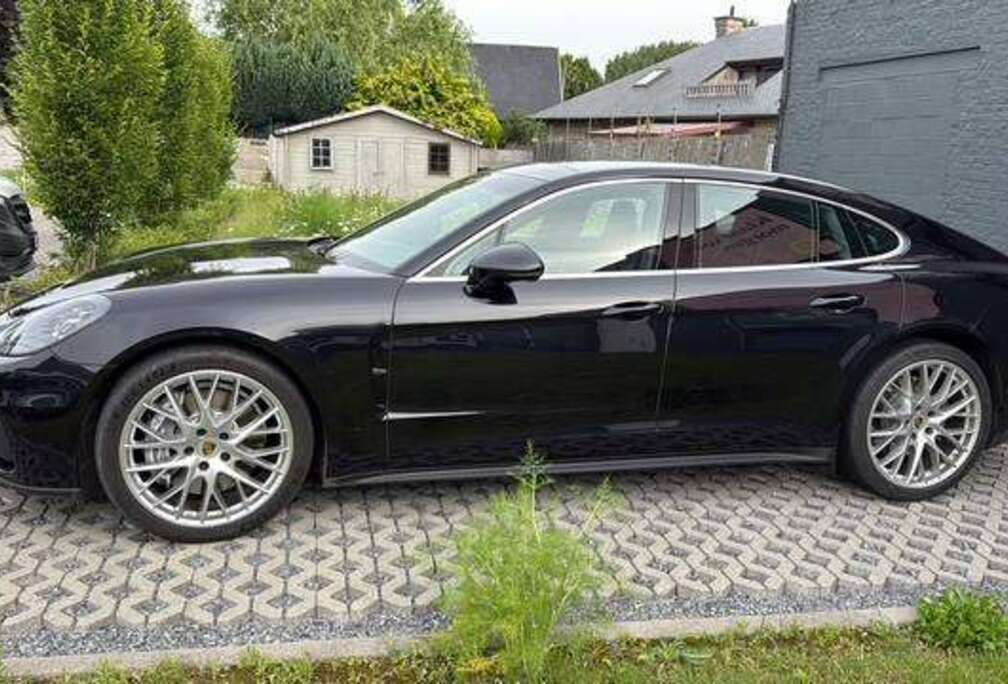 Porsche Panamera 4 2.9 V6