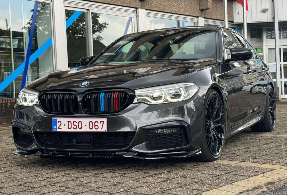 BMW 540i 340pk Full Pack M