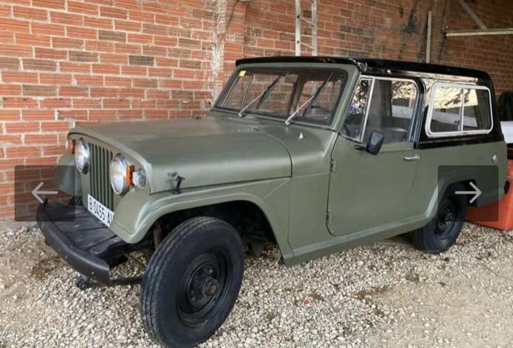 Andere  Jeepster  Commando Viasa