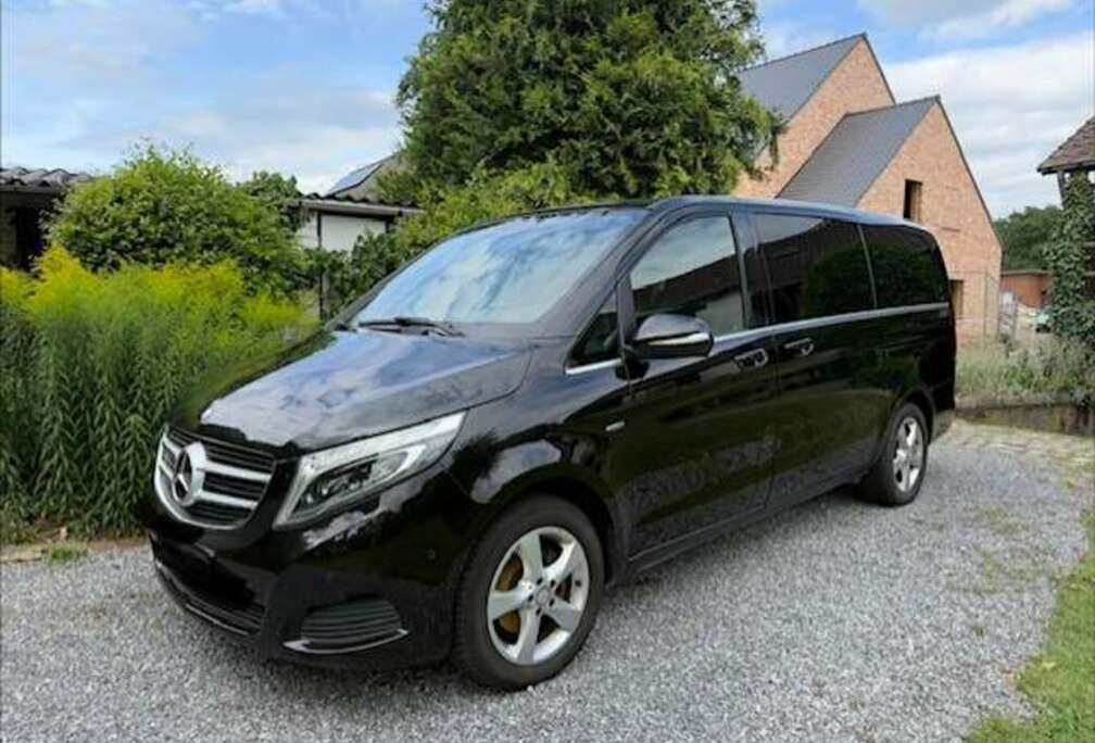 Mercedes-Benz V 220 CDI MWB Avantgarde