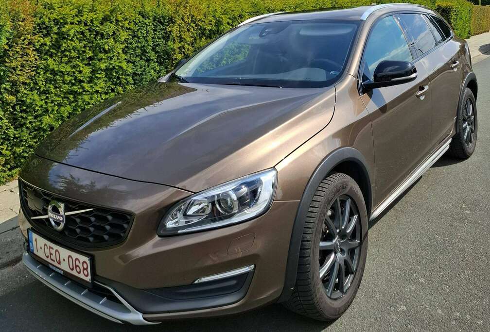 Volvo V60 Cross Country 2.0 D3 Momentum