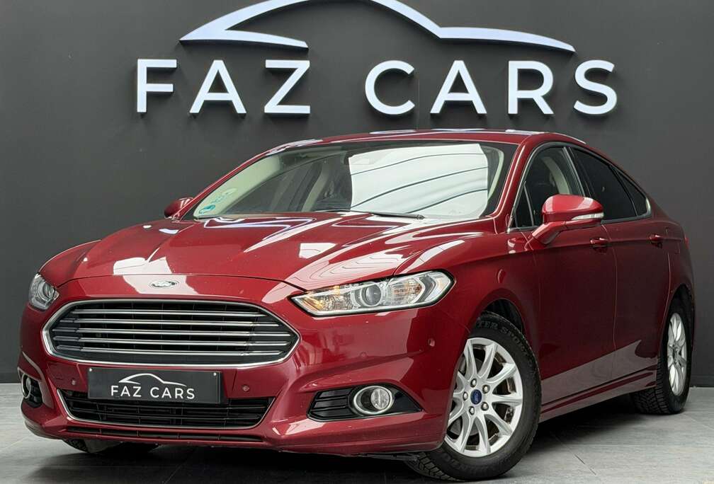 Ford 1.5 TDCi ECOnetic *1ER PROP + CAMÉRA + GPS + REGU*