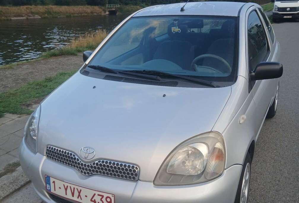 Toyota 1.0i VVT-i 16v Linea Luna