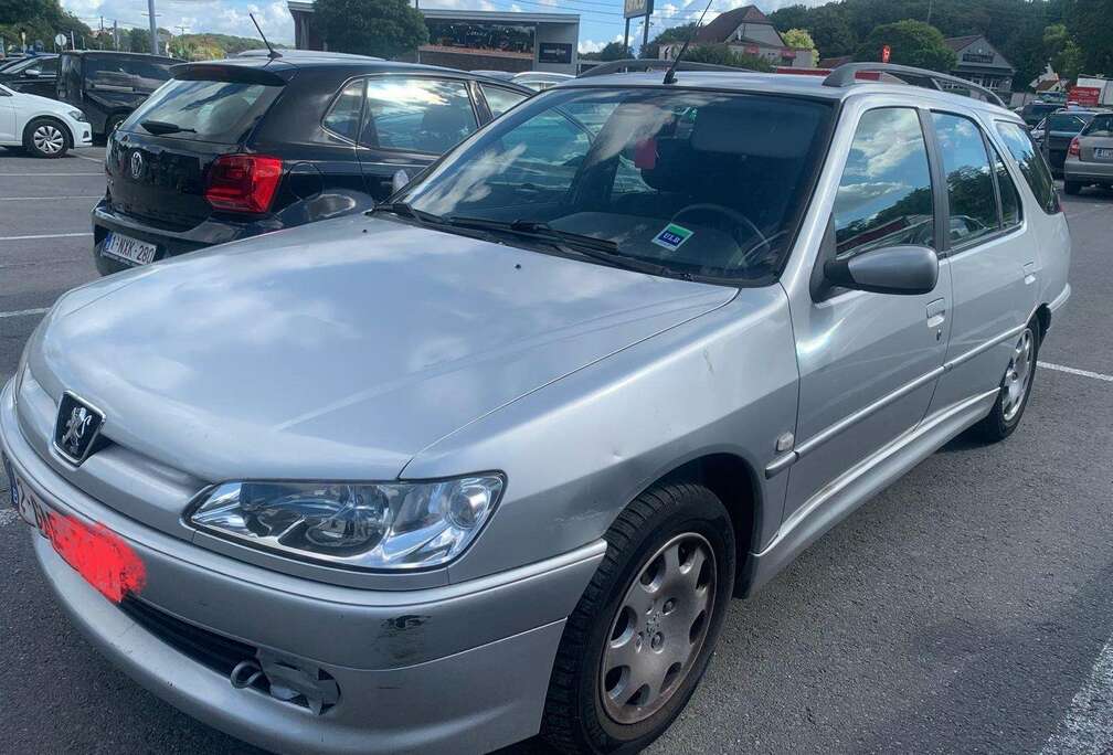 Peugeot 1.4i Midnight