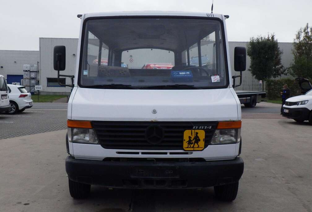 Mercedes-Benz 814 (Stock ID 95833)