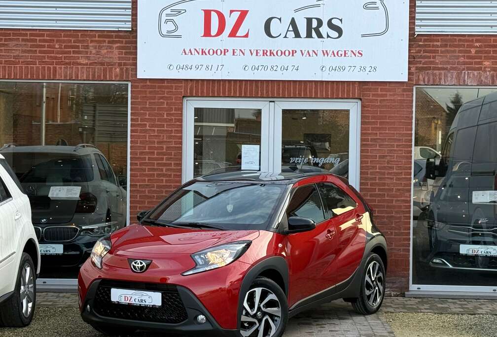 Toyota STYLE 1.0I 72PK KEY LESS  ACC  CAMERA