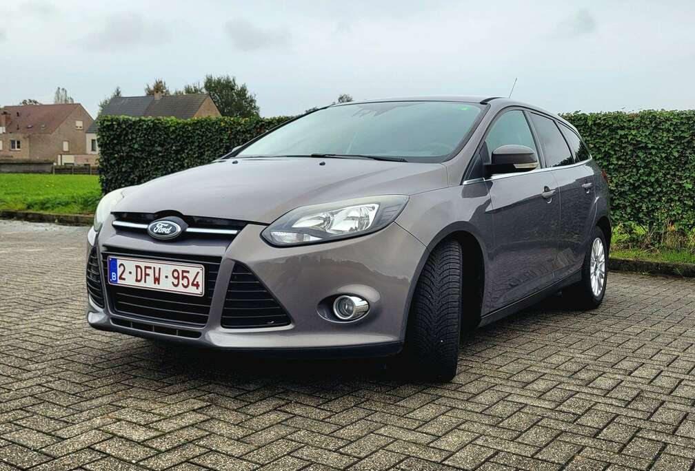 Ford Focus 1.6 TDCi   Titanium Clipper