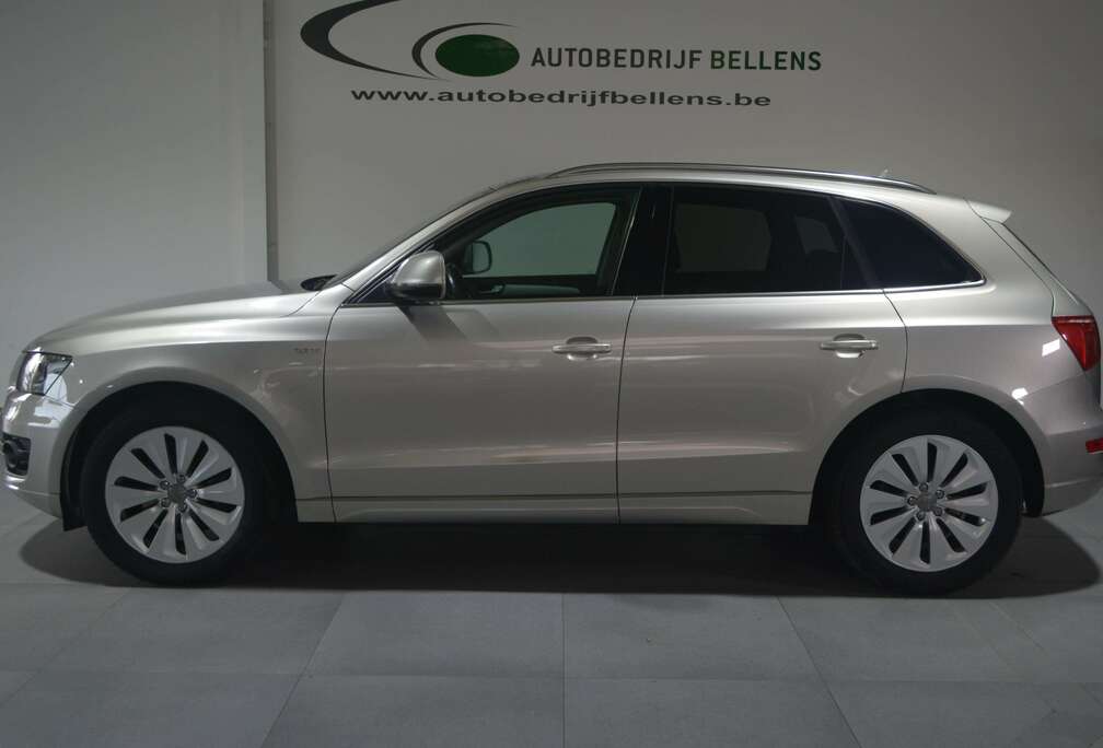Audi Q5 Hybrid 2.0 TFSI QUATTRO St./St. Tiptronic