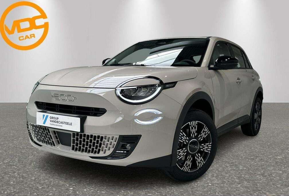 Fiat Hybrid 145pk ICON