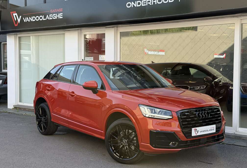 Audi Q2 30 TFSI Black line - Sport - Navi - Cruise - Bluetooth