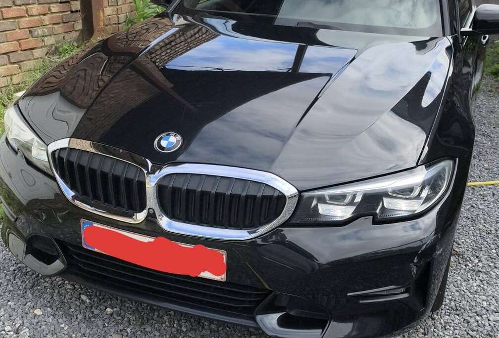BMW 318d 150 ch BVA8 Luxury