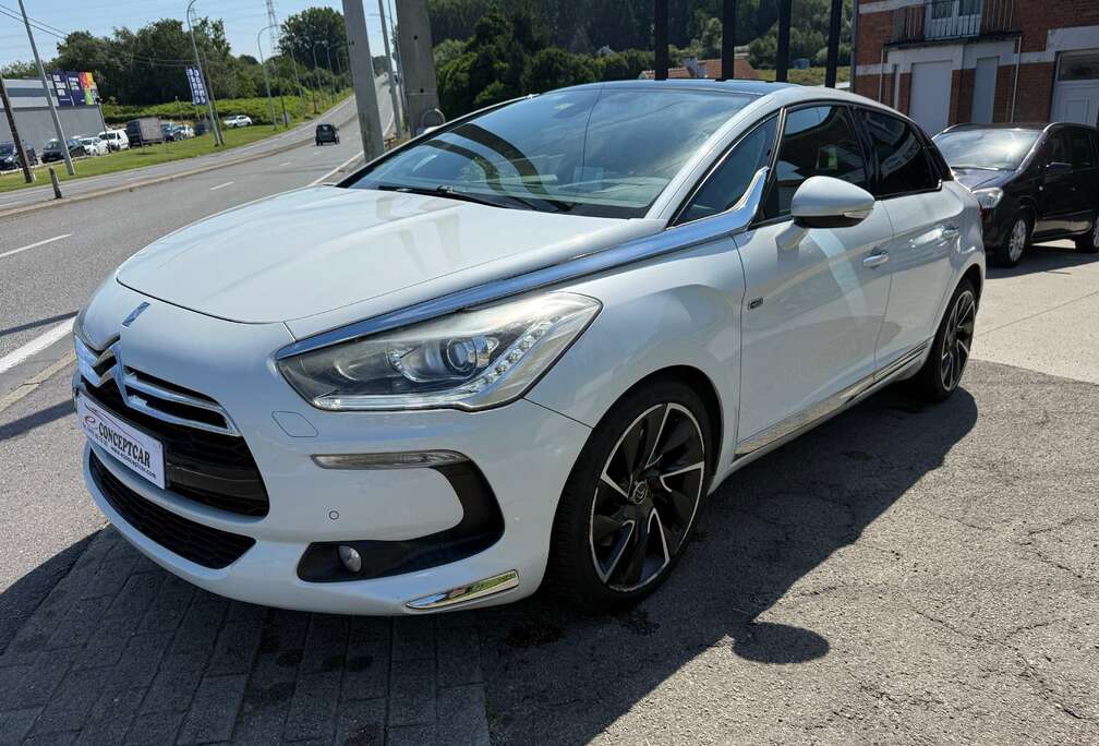 Citroen DS5 2.0 HDi Sport Chic