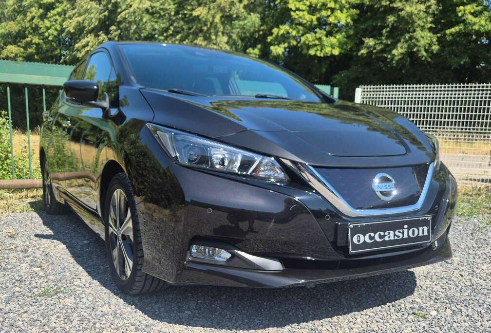 Nissan Leaf 40 kWh N-Connecta (EU6.2)