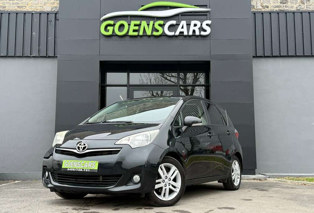 Toyota Verso S 1.4d PHARES AUTO,TOIT PANO,CAMÉRA…