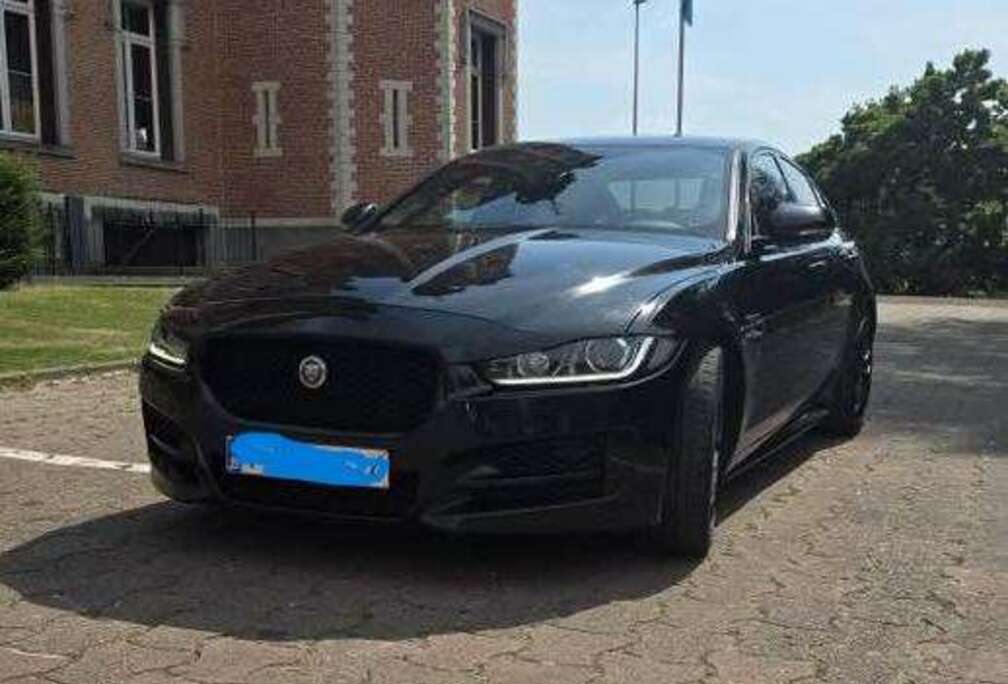 Jaguar XE 2.0 D R-Sport