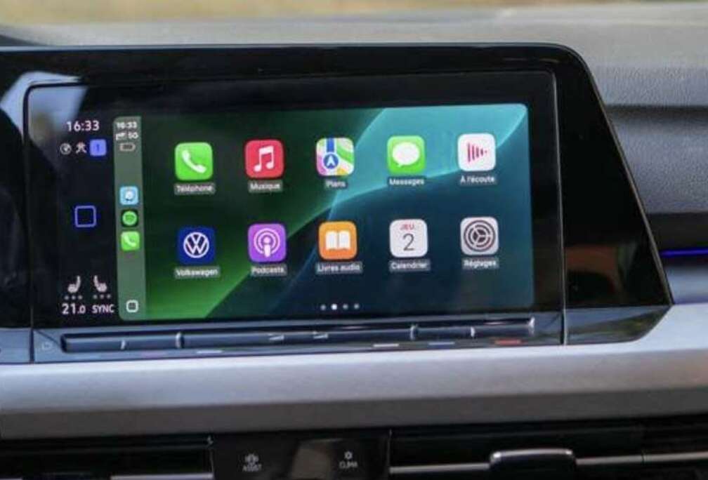 Volkswagen 1.0 eTSI OPF DSG Active