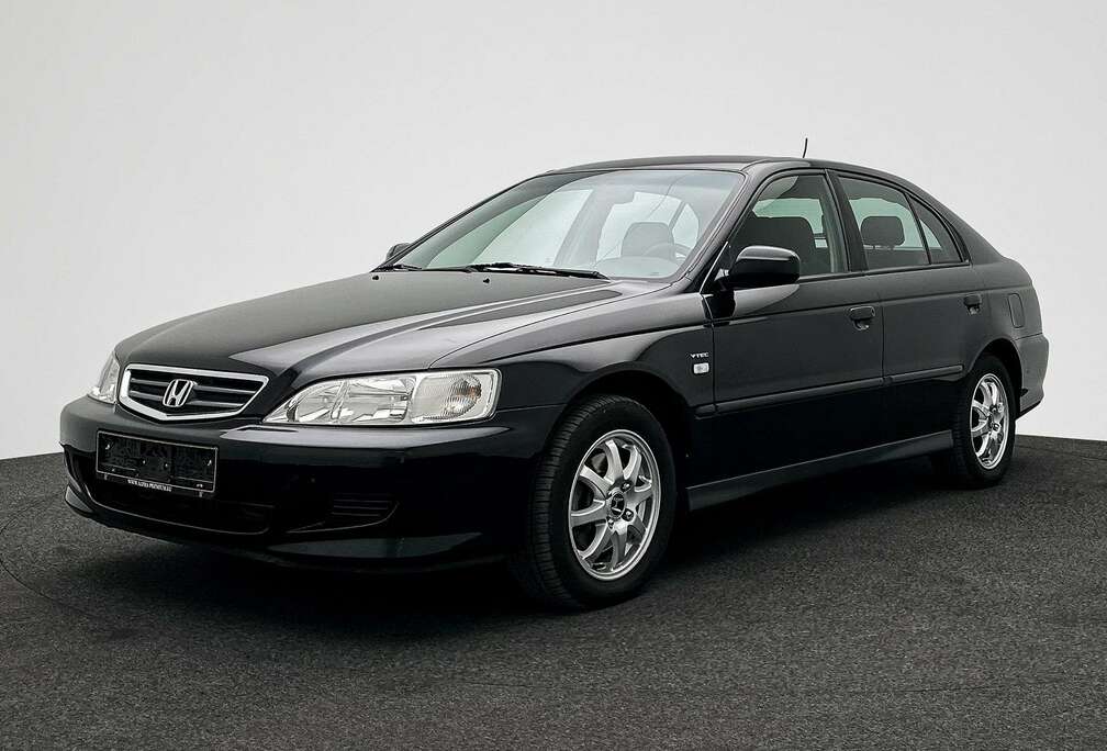 Honda 1.9i VTEC -- HATCHBACK // ALL DOCUMENTS PRESENT