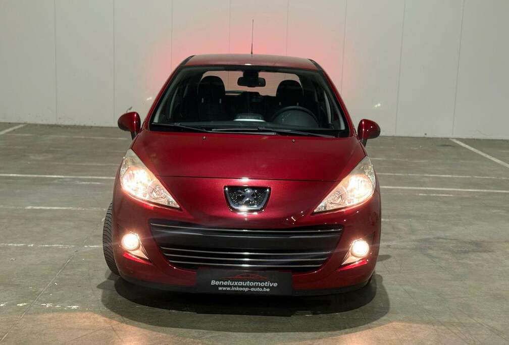 Peugeot 207 1.6i Sporty