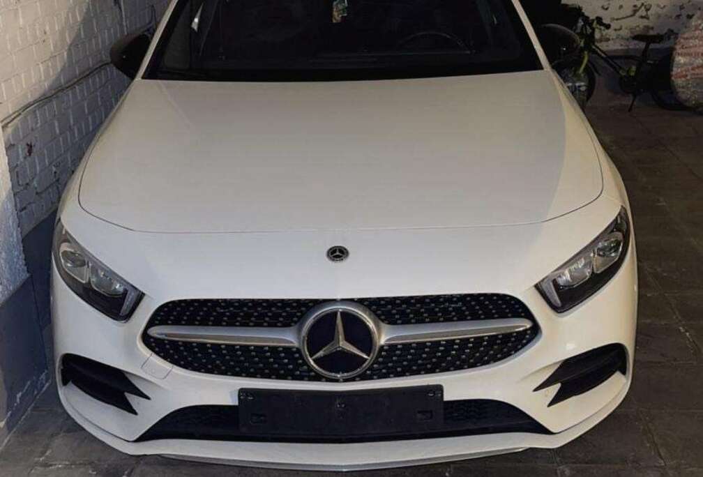 Mercedes-Benz D