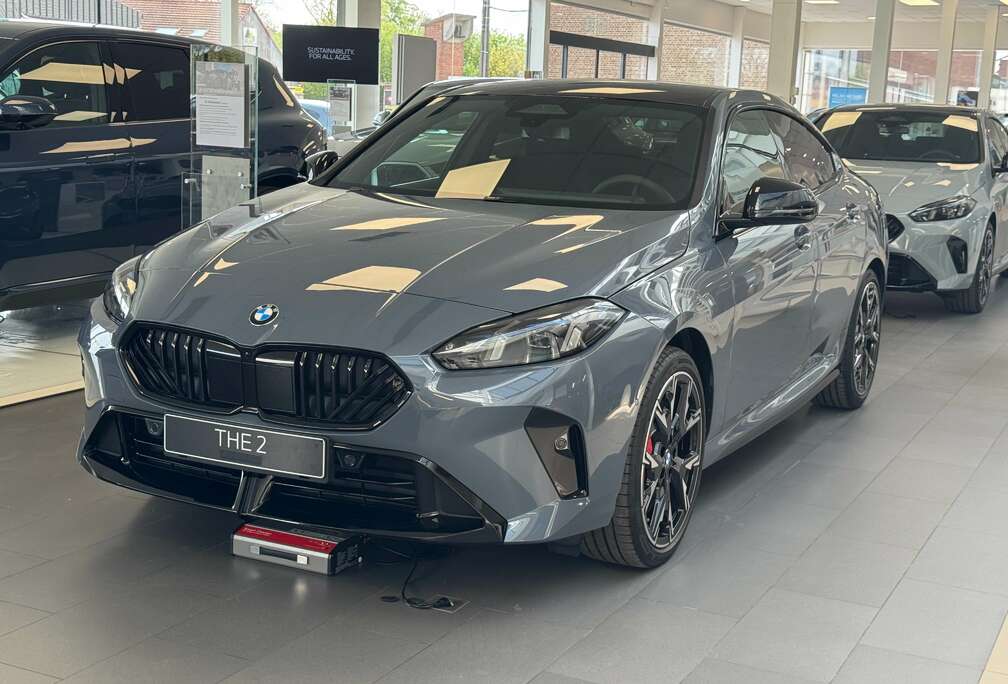 BMW Gran coupé / 19\