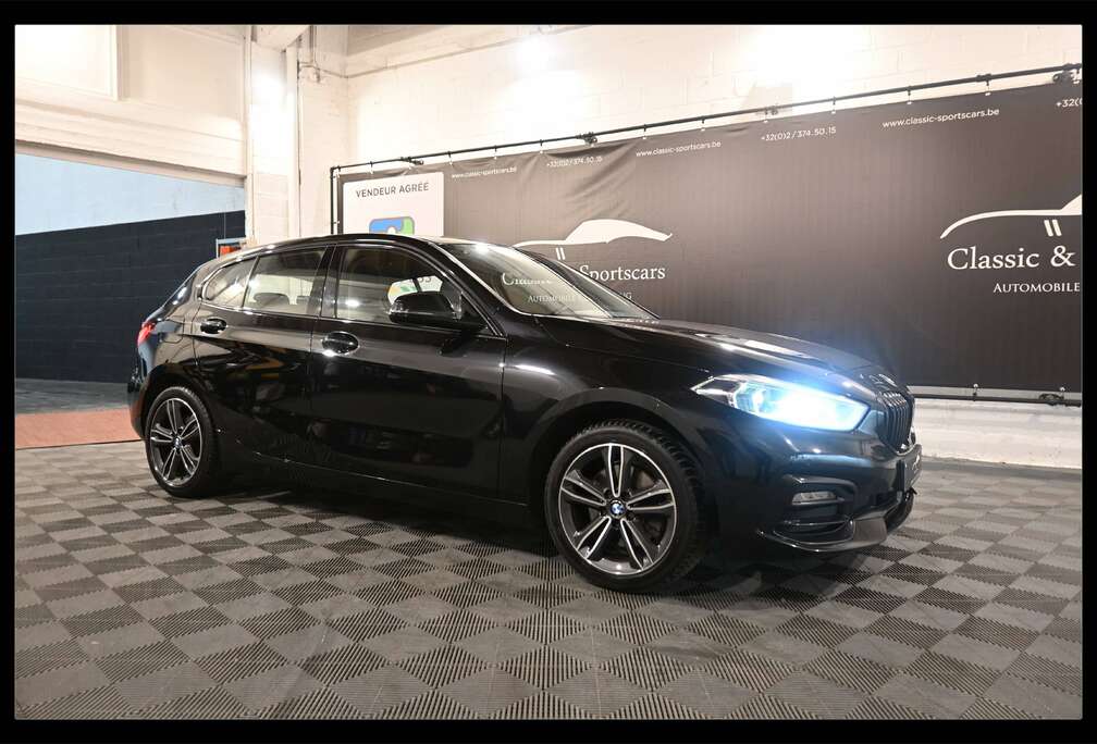 BMW 118i PACK SPORT / CARPLAY / GPS NAVI / LEDS / PDC