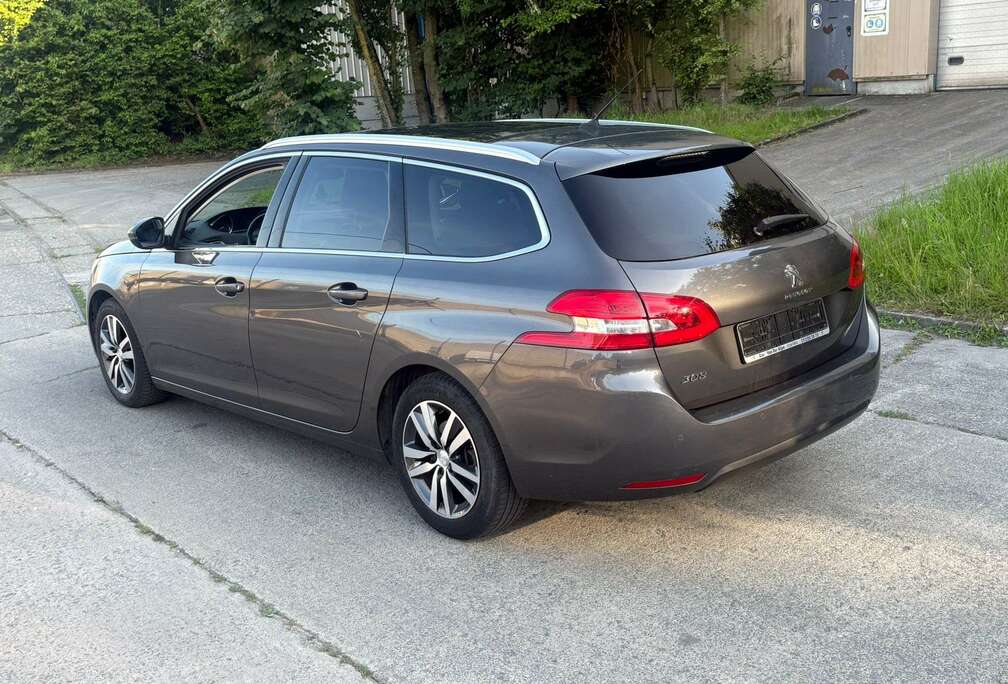 Peugeot 1.5 BlueHDi Allure