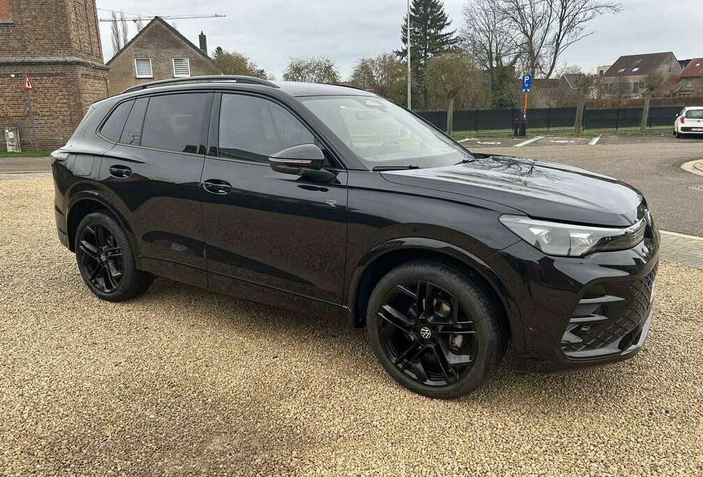 Volkswagen Tiguan 1.5 eTSI OPF DSG R-Line