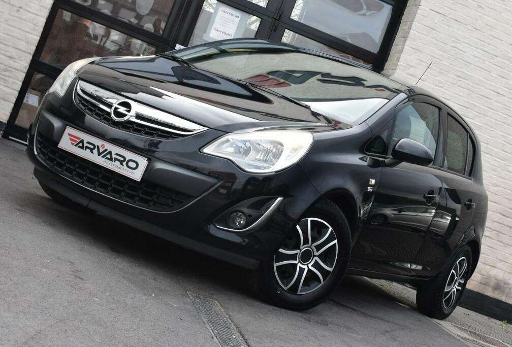 Opel LPG 1.2i 150 Years / Leder / PDC / Verw Zetels / Garantie