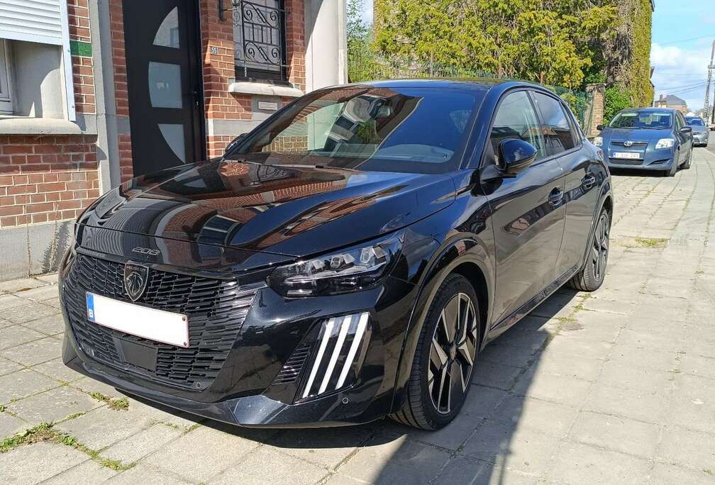 Peugeot PureTech 136  GT Pack siège alcantara