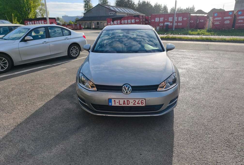 Volkswagen Golf 1.2 TSI Trendline DSG