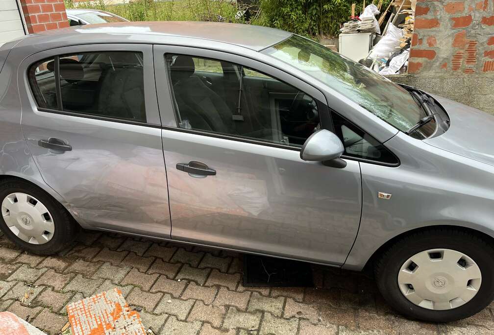 Opel 1.0i Enjoy Pret A Immatriculé