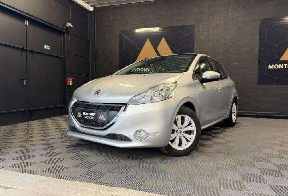 Peugeot 1.2 82cv *NAVI*CLIM*CRUISE*USB*RADIO*