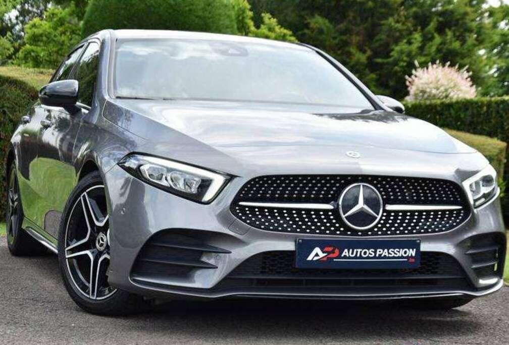 Mercedes-Benz 2.0 d Pack AMG & Shadow Line  Light Pack  Carplay  Caméra  DAB