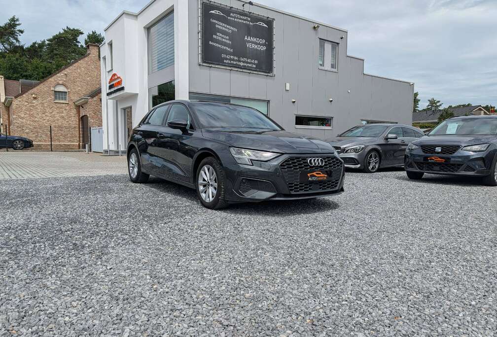 Audi Sportback 30 TDi  NAVI/CARPLAY  PARKSENS  CRUISE