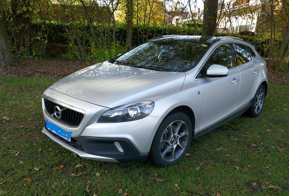 Volvo V40 Cross Country 2.0 D2 Ocean Race Geartronic