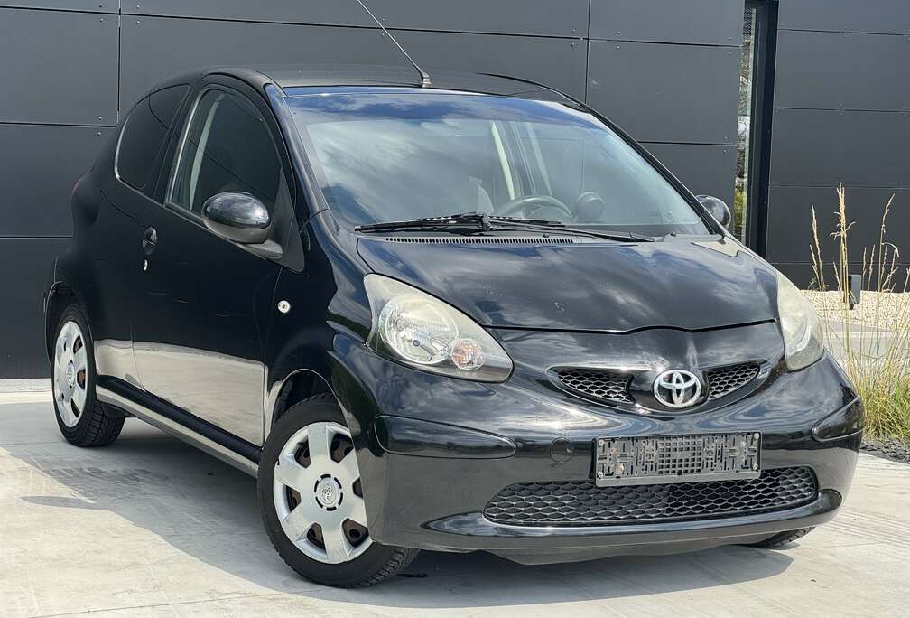 Toyota 1.0i VVT-i Automatique