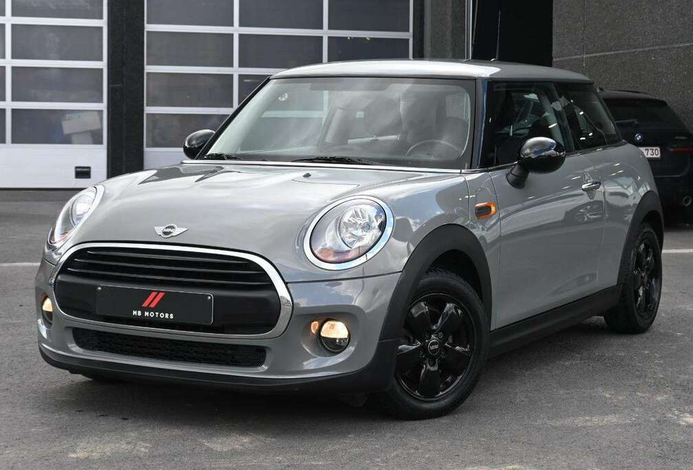MINI **RADIO**NAVIGATIE**AIRCO**TOPSTAAT**
