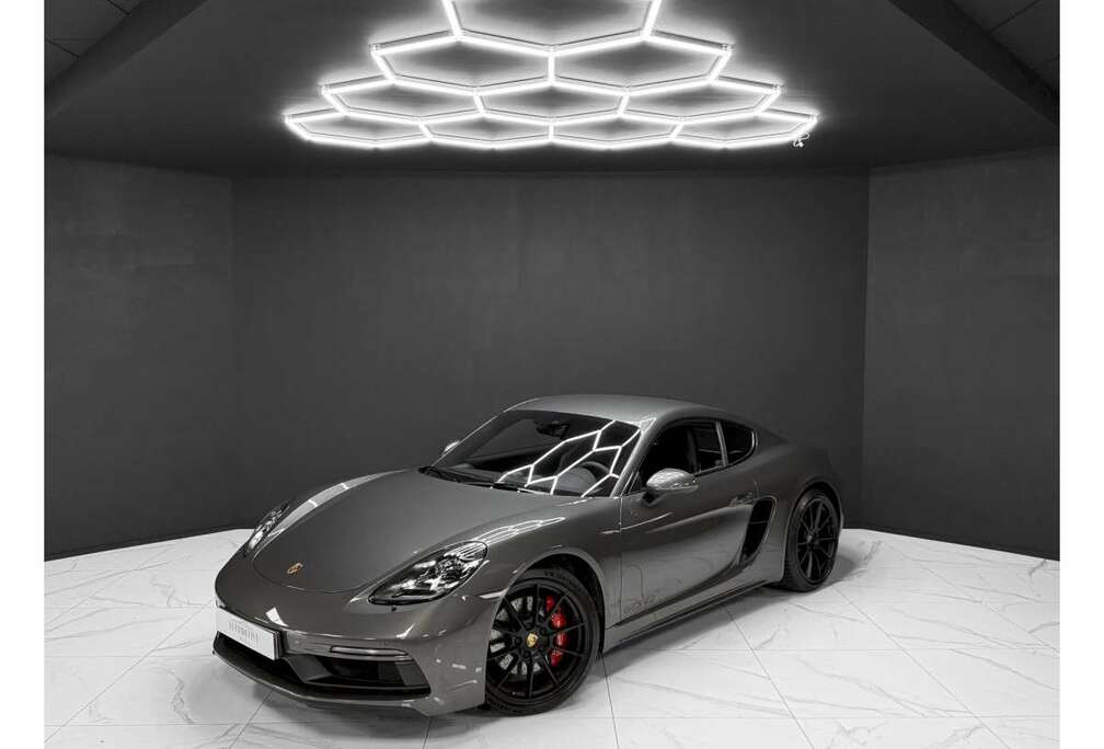 Porsche Cayman GTS 4.0 PDK Front PPF