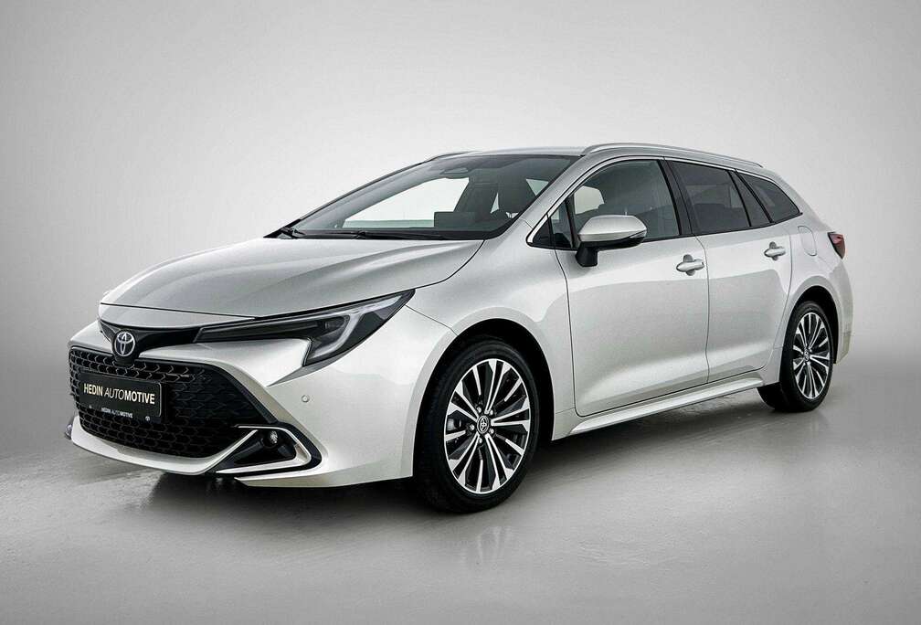 Toyota 1.8 Hybrid Style e-CVT