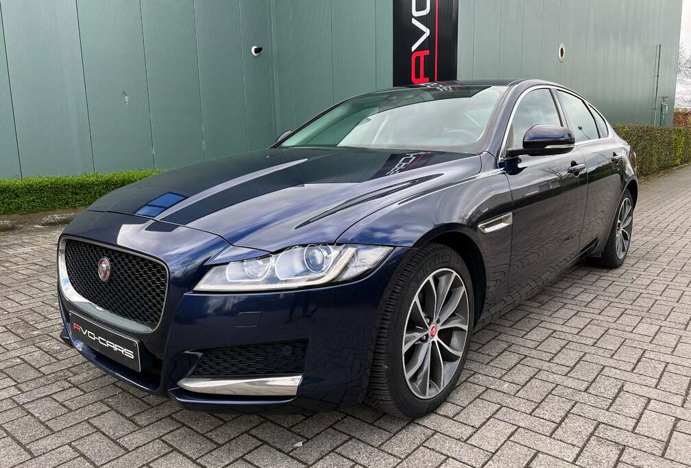 Jaguar 2.0 D AWD Prestige Aut. + Leder + Navi +Garantie