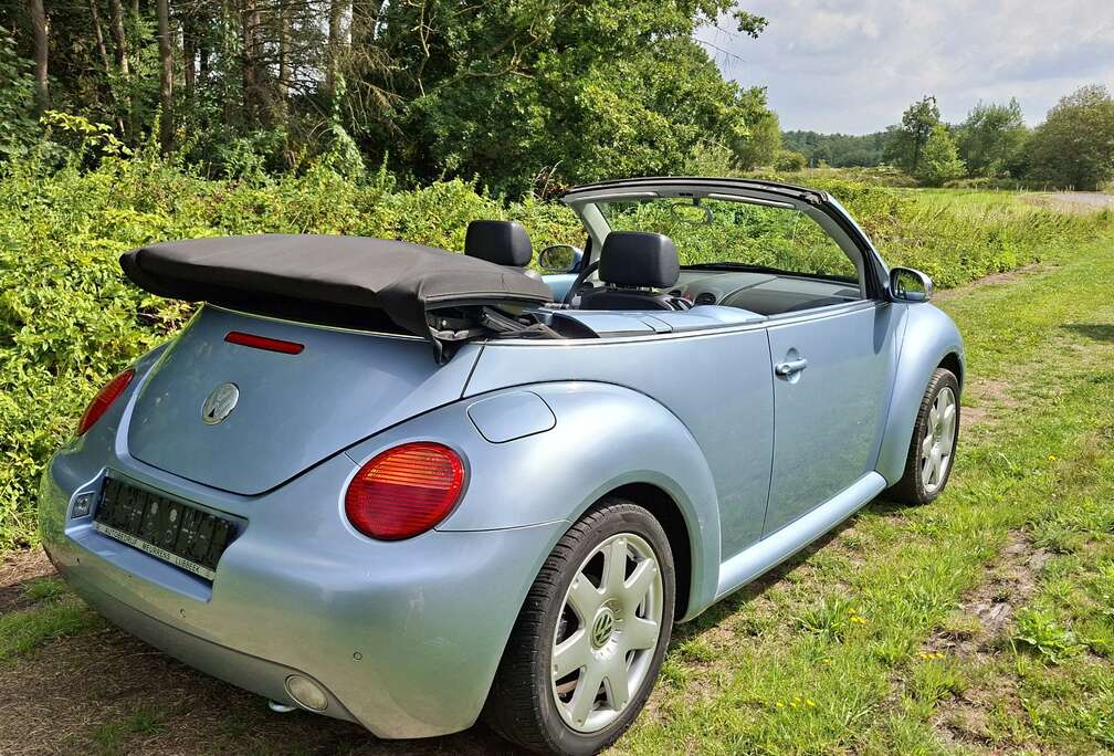 Volkswagen New Beetle Cabriolet 2.0