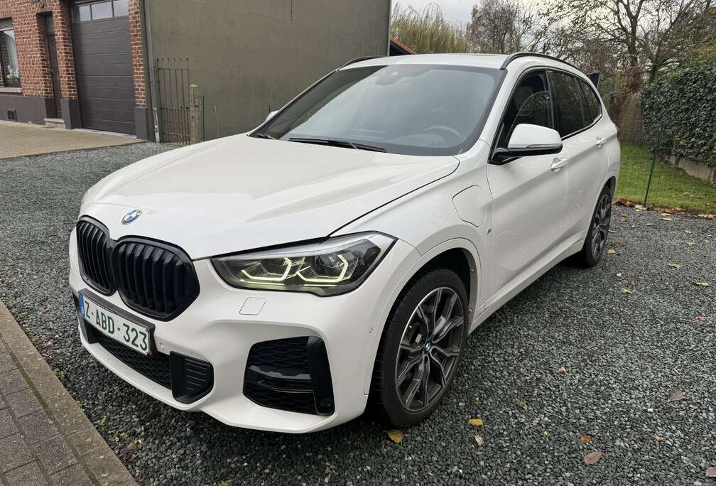 BMW X1 PHEV 1.5iA xDrive25e EXTRA FULL PACK M  NIEUW