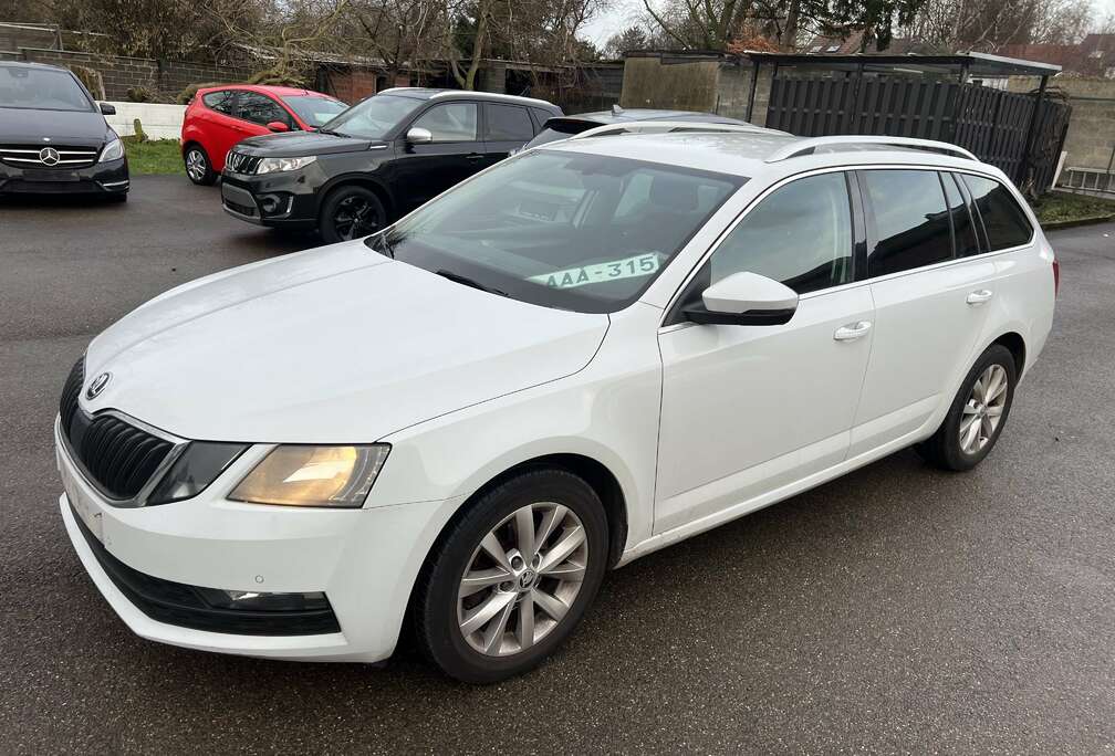 Skoda Octavia SW 1.6 CR TDi Style DSG