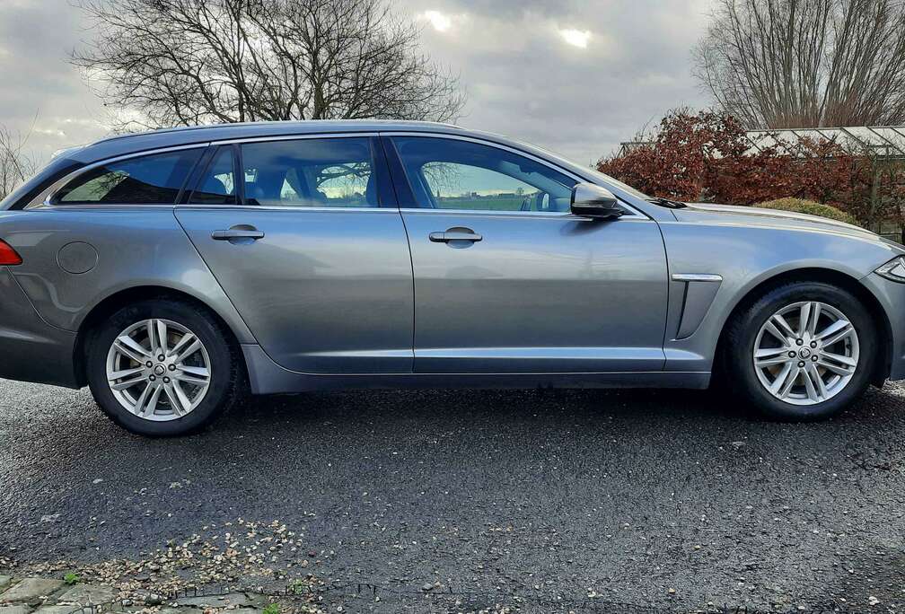 Jaguar XF SW 2.2 D