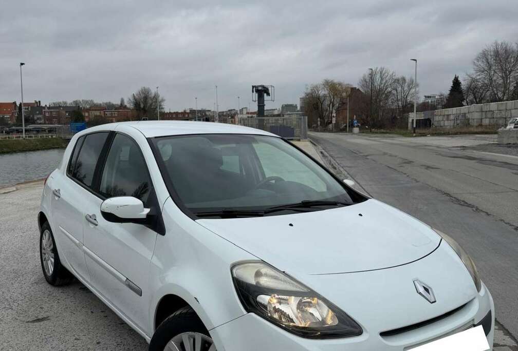 Renault 1.2i Expression