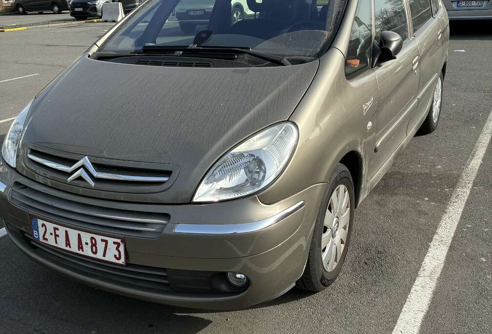 Citroen 1.6i Exclusive